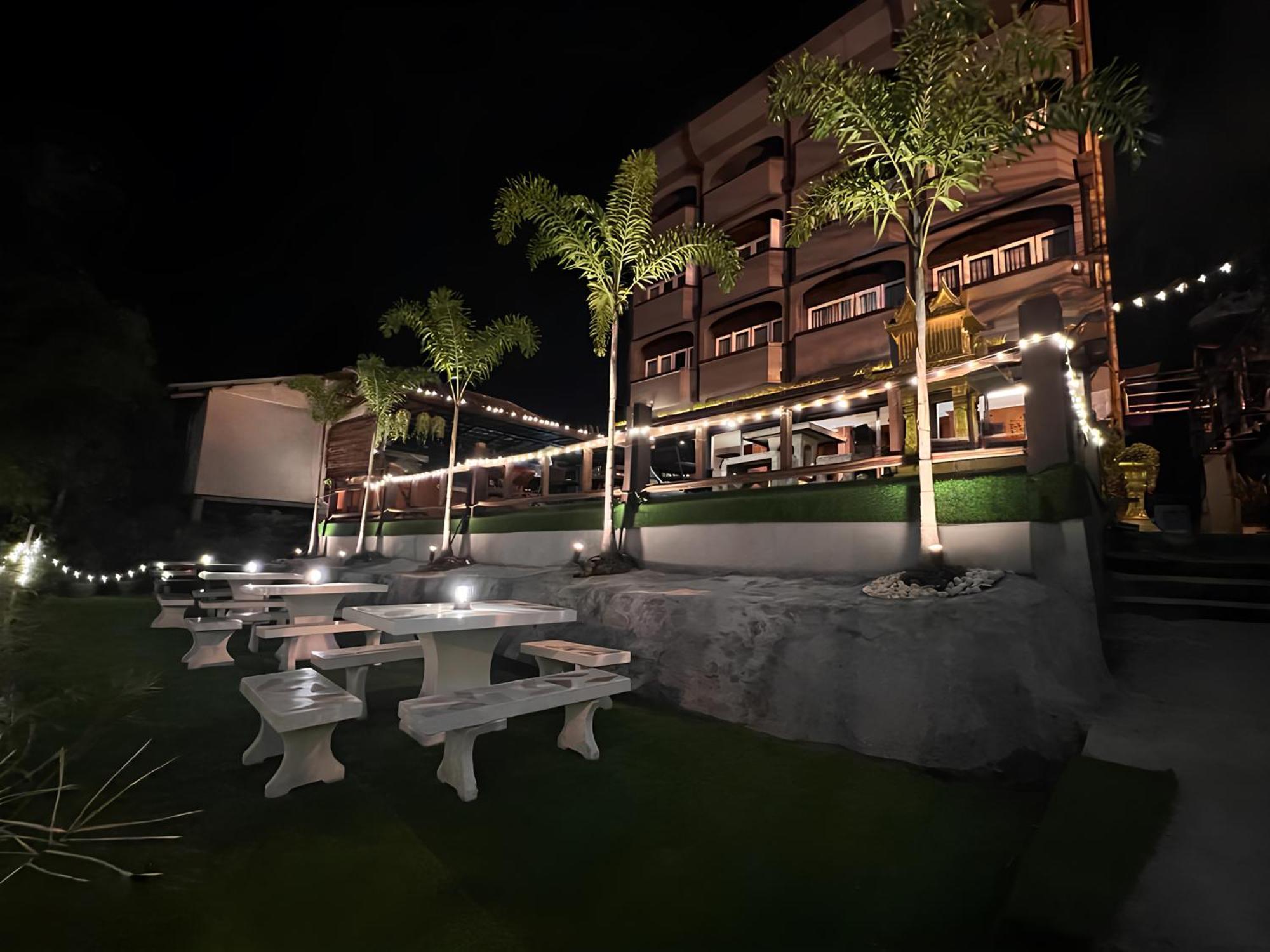 Chanmel Riverside Chanthaburi Exterior foto